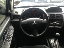 PAJERO TR4 AUT. 2012 11