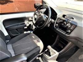 UP 1.0 TSI MOVE 2018 8